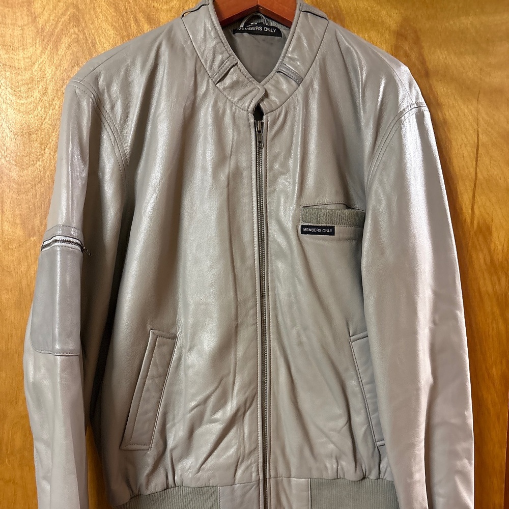 Vintage men’s members only iconic lambskin coat